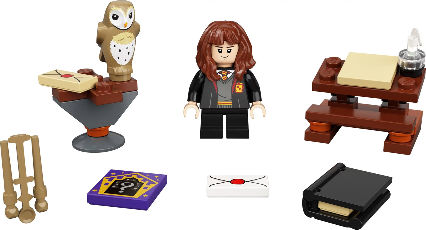 Lego Harry Potter 30392: Hermione's Study Desk